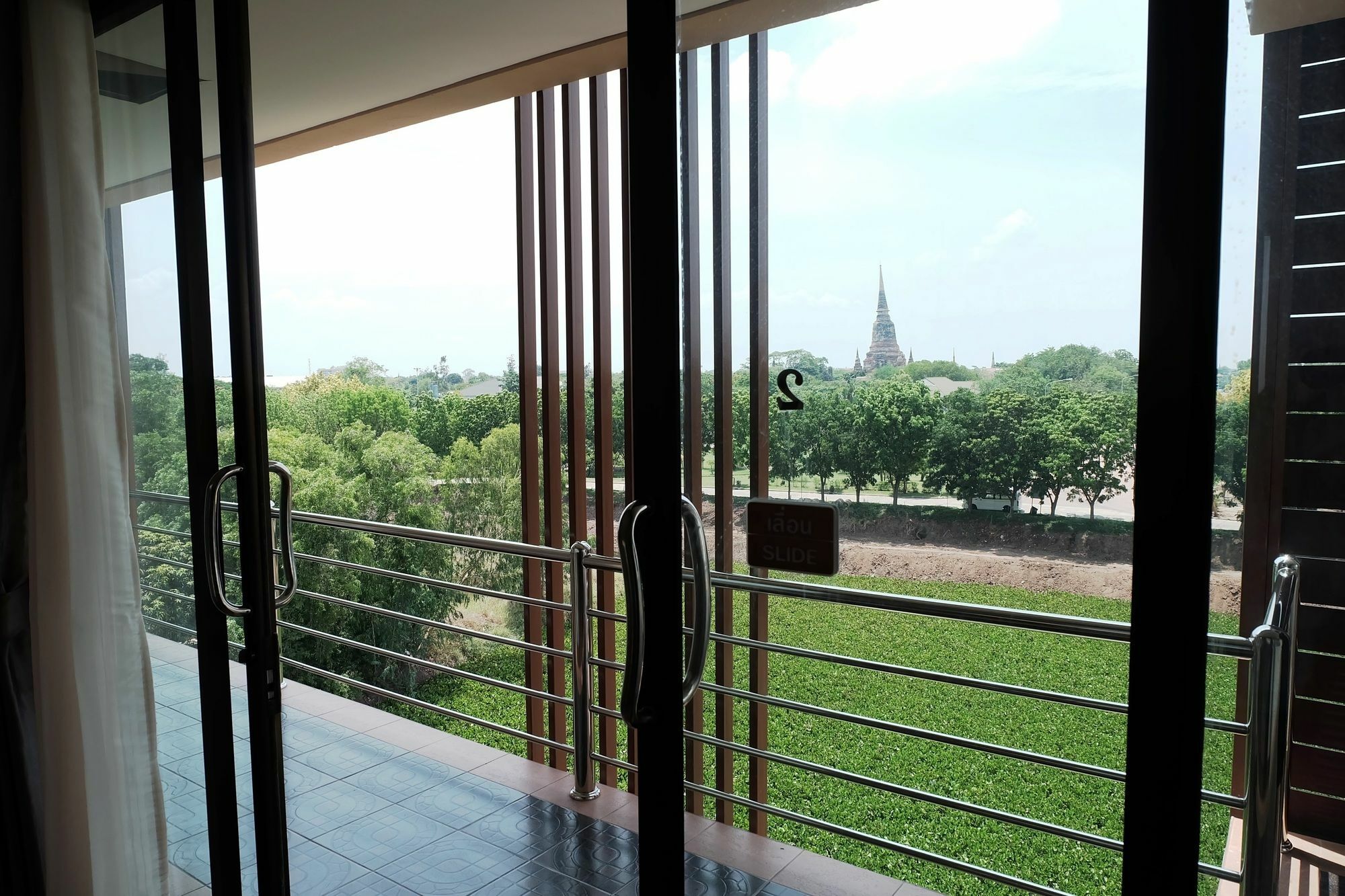 Onvara Place Hotel Ayutthaya Eksteriør billede